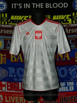 Poland Retro Replicas camisa de futebol 1986