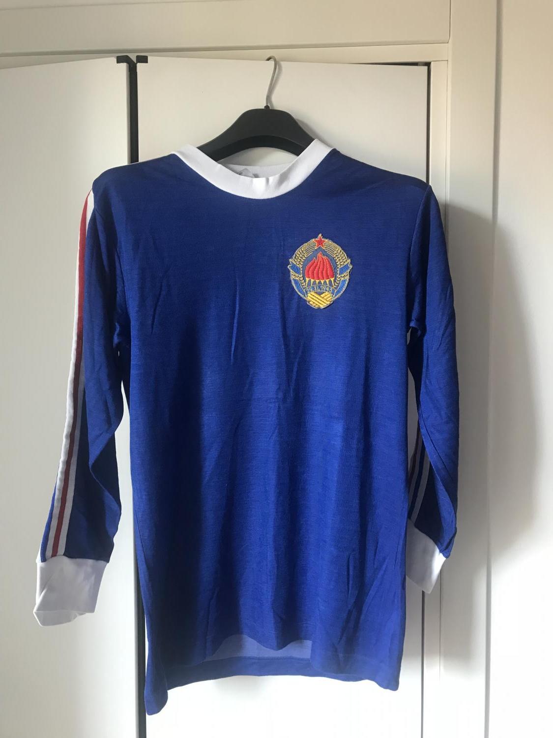 Yugoslavia Home football shirt 1977 1978. Added on 20130810, 0222