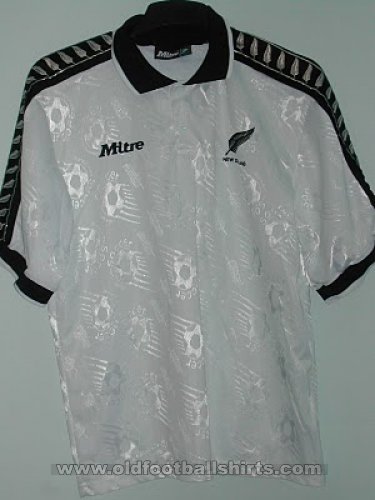 New Zealand Home maglia di calcio 1997