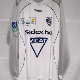 Grenoble Foot 38 Home futbol forması 2002 - 2003 sponsored by Sodexho