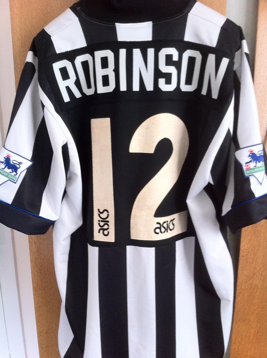 Newcastle United Home football shirt 1993 - 1995. Added on 2016-04-27