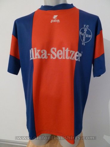 KFC Uerdingen 05  Home football shirt 1992 - 1993