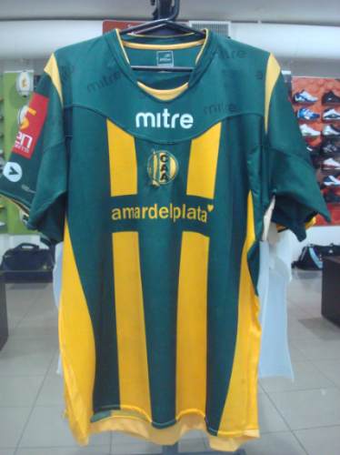 [Imagen: aldosivi-en-casa-camiseta-de-f%C3%BAtbol...7219_1.jpg]