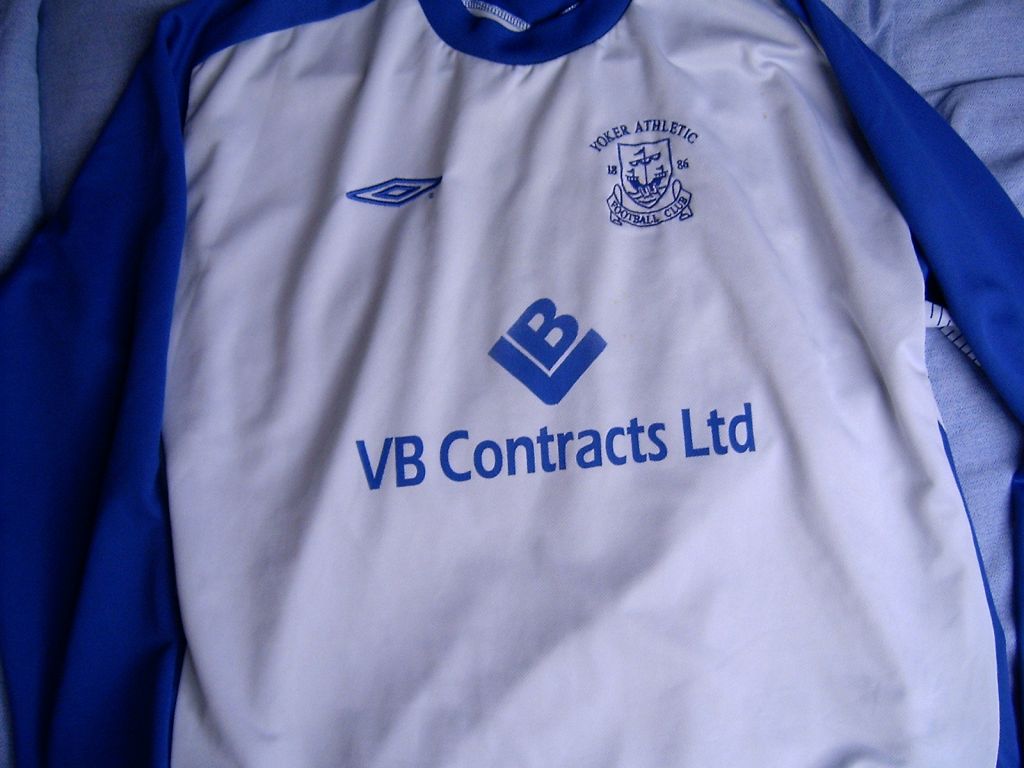 http://www.oldfootballshirts.com/img/shirts/1933/yoker-athletic-fc-home-football-shirt-unknown-year-s_14448_1.jpg