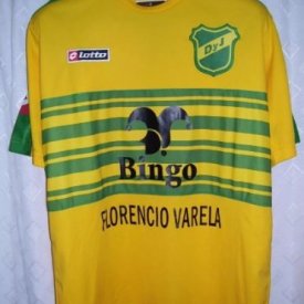 Defensa y Justicia Home maglia di calcio 2010 - 2011 sponsored by Bingo Florencio Varela