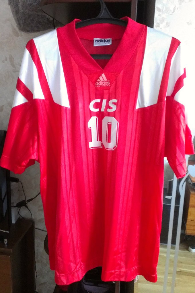 CIS National Football Team Home football shirt 1992. Added on 201005