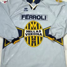 Hellas Verona F.C. Visitante Camiseta de Fútbol 1996 - 1997 sponsored by Ferroli