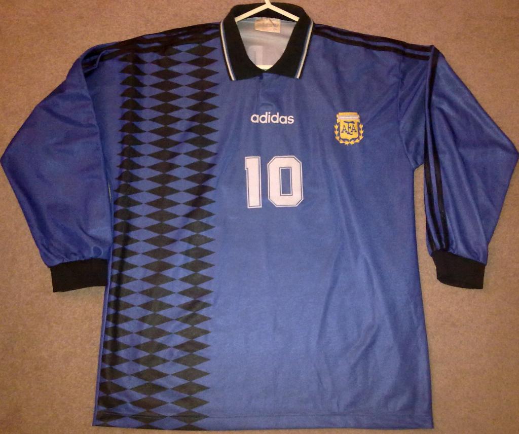 Argentina Away football shirt 1994 1995.