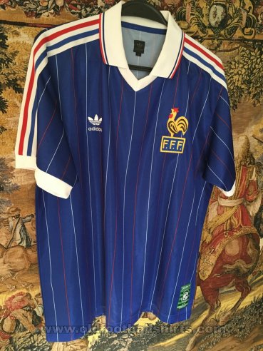 France Retro Replicas football shirt 1982