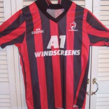 Bournemouth Home חולצת כדורגל 1990 - 1992 sponsored by A1 Windscreens