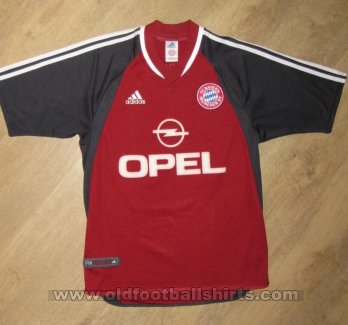 Bayern Munich Home voetbalshirt  2001 - 2002