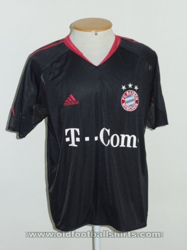 Bayern Munich Tercera camiseta Camiseta de Fútbol 2005