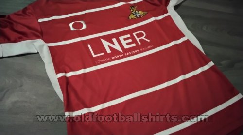 Doncaster Rovers Home camisa de futebol 2021 - 2022