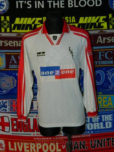 Boreham Wood Home חולצת כדורגל 1999 - 2000