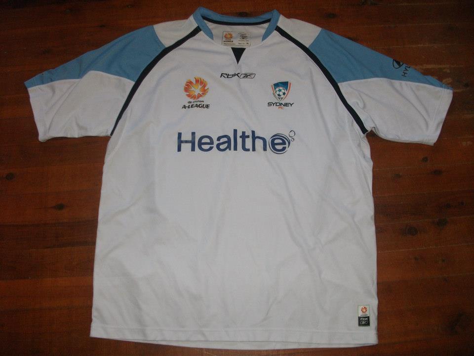 Sydney FC Away football shirt 2005 - 2007. Added on 2014-06-28, 13:26