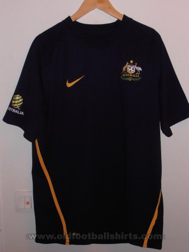 Australia Weg Fußball-Trikots 2008 - 2010