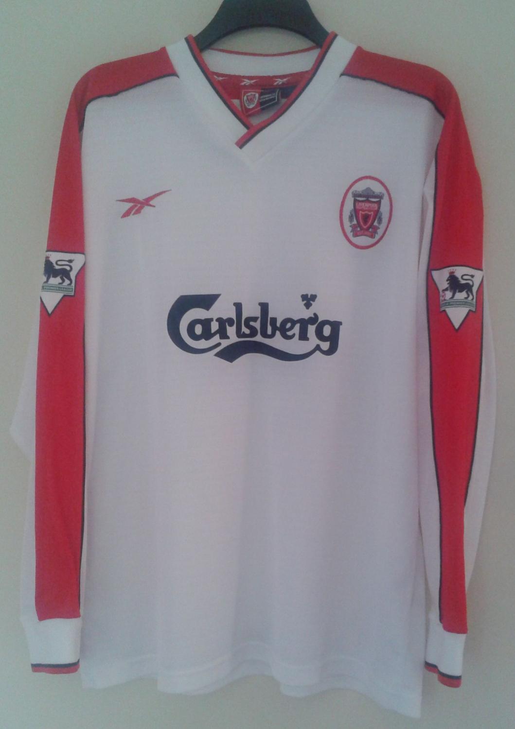 Liverpool Away football shirt 1998 - 2000. Sponsored by Carlsberg