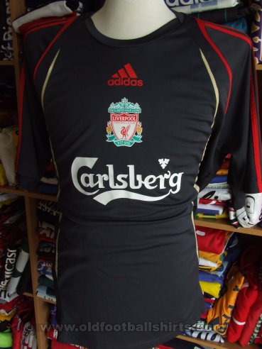 Liverpool Training/Leisure football shirt 2009 - 2010