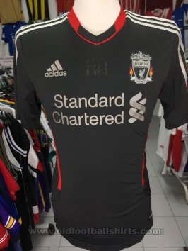 Liverpool אימון חולצת כדורגל 2011 - 2012