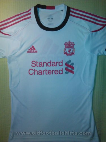 Liverpool Latihan/luangan baju bolasepak 2011 - 2012