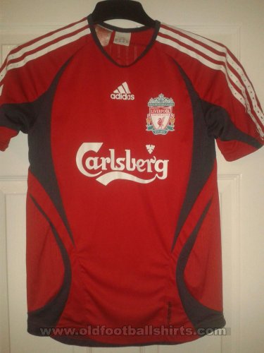 Liverpool Training/Leisure football shirt 2006 - 2007