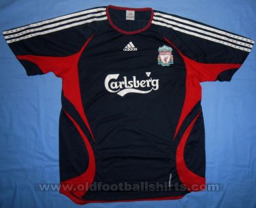 Liverpool Training/Leisure football shirt 2006 - 2007