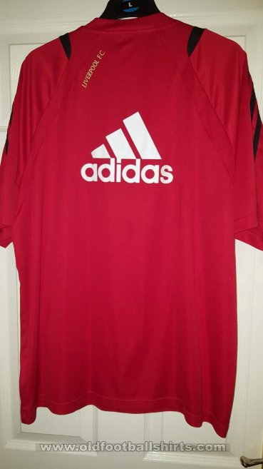 Liverpool Training/Leisure football shirt 2009 - 2010