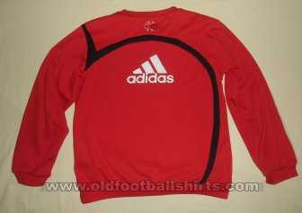 Liverpool Training/Leisure football shirt 2007 - 2008