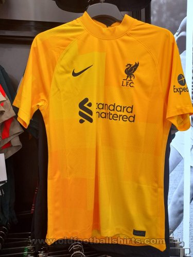 Liverpool Penjaga gol baju bolasepak 2021 - 2022