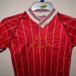 Home baju bolasepak 1983 - 1984