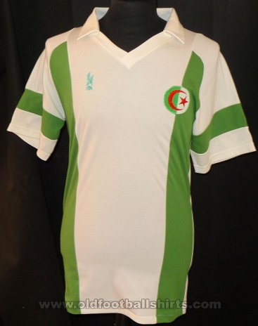 Algeria Away football shirt 1991 - 1992