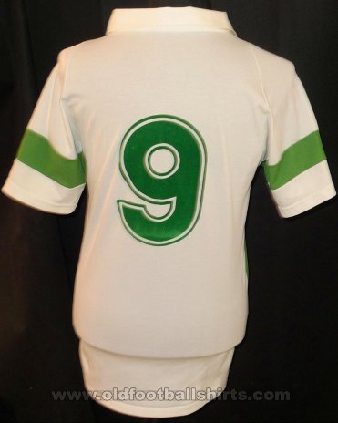 Algeria חוץ חולצת כדורגל 1991 - 1992