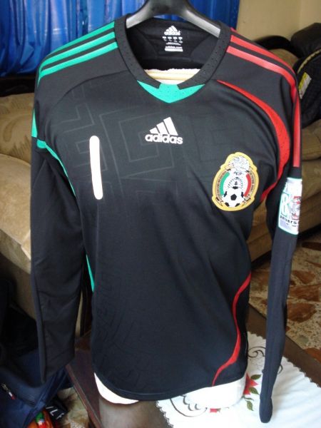 adidas mexico goalkeeper jersey
