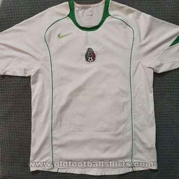 Mexico Away football shirt 2004 - 2006