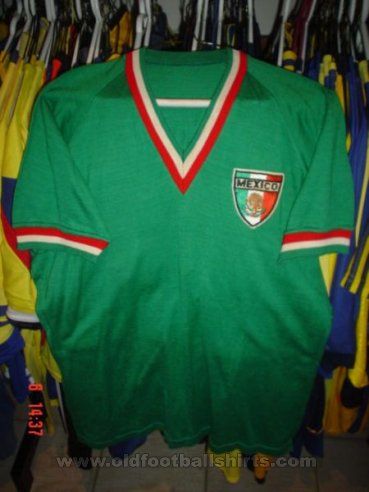 Mexico Home football shirt 1970 - 1971