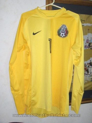 Mexico Goalkeeper football shirt 2006 - 2007