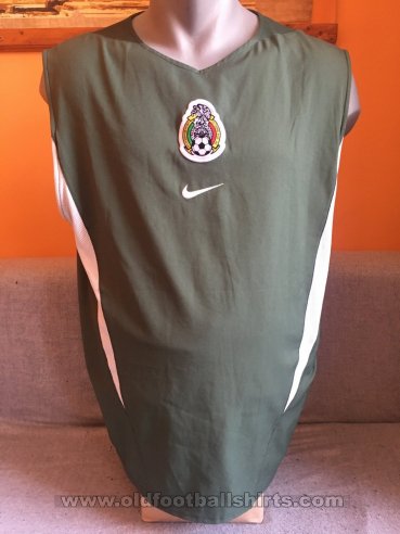 Mexico Training/Leisure football shirt 2006 - 2007