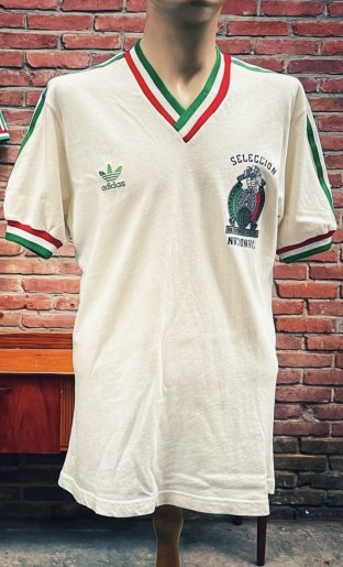 Mexico Away football shirt 1983 - 1984