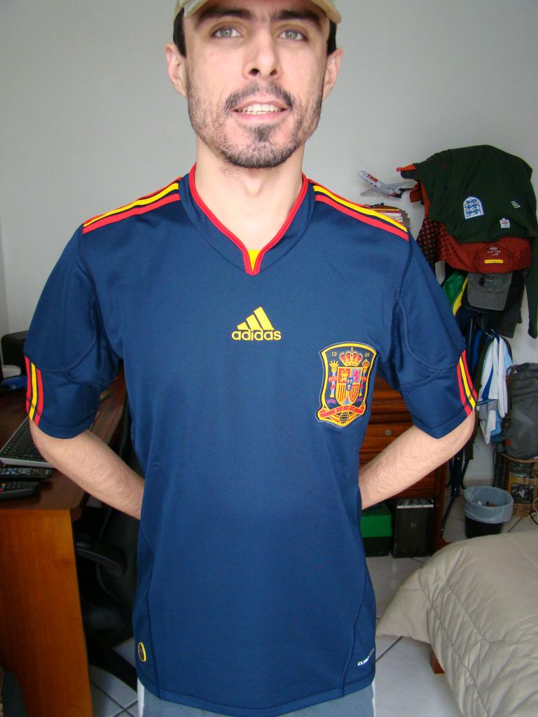 Spain Away football shirt 2010 - 2012.