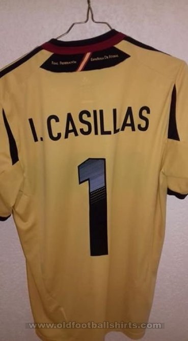 Spain Goalkeeper football shirt 2012 - 2013