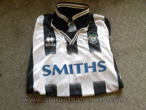 Forest Green Rovers Home football shirt 2005 - 2006