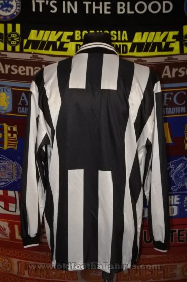 Forest Green Rovers Home football shirt 2003 - 2004