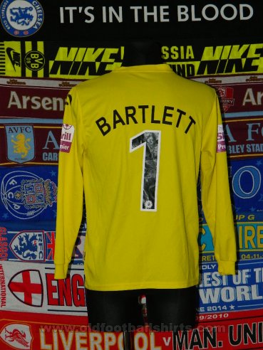 Gateshead Goalkeeper football shirt (unknown year)
