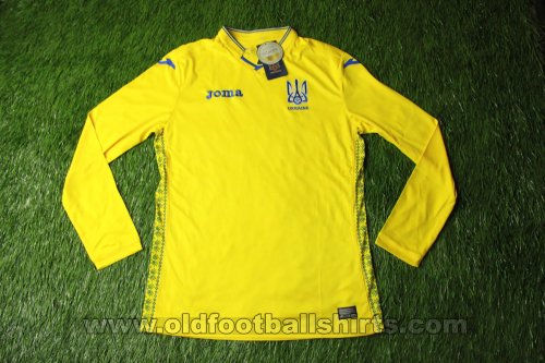 Ukraine Home football shirt 2018 - 2019