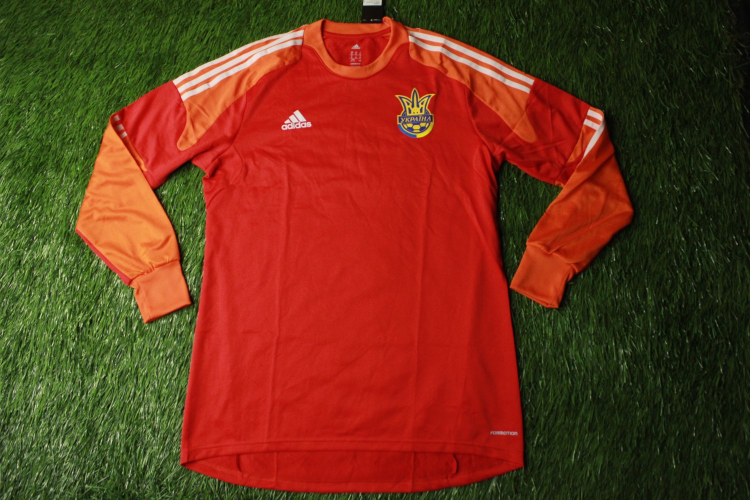 Acheter Maillots, T-shirts et plus de l'Ukraine