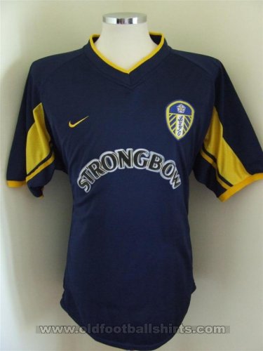 Fake & Counterfeit Shirts from all over Third football shirt 2001 - 2003