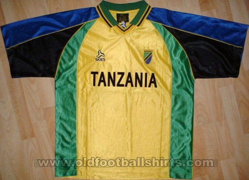 Fake & Counterfeit Shirts from all over Training/Leisure football shirt 2007 - 2008