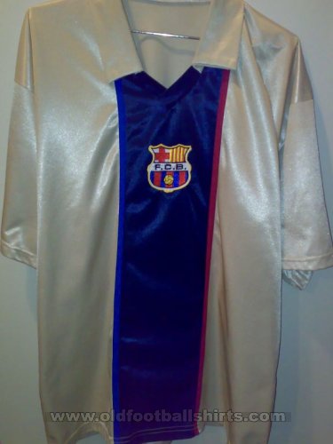 Fake & Counterfeit Shirts from all over Away football shirt 2001 - 2003