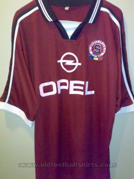 Fake & Counterfeit Shirts from all over Home football shirt 2000 - 2001