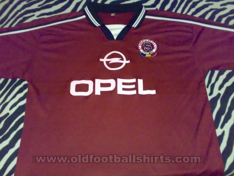 Fake & Counterfeit Shirts from all over Home football shirt 2000 - 2001